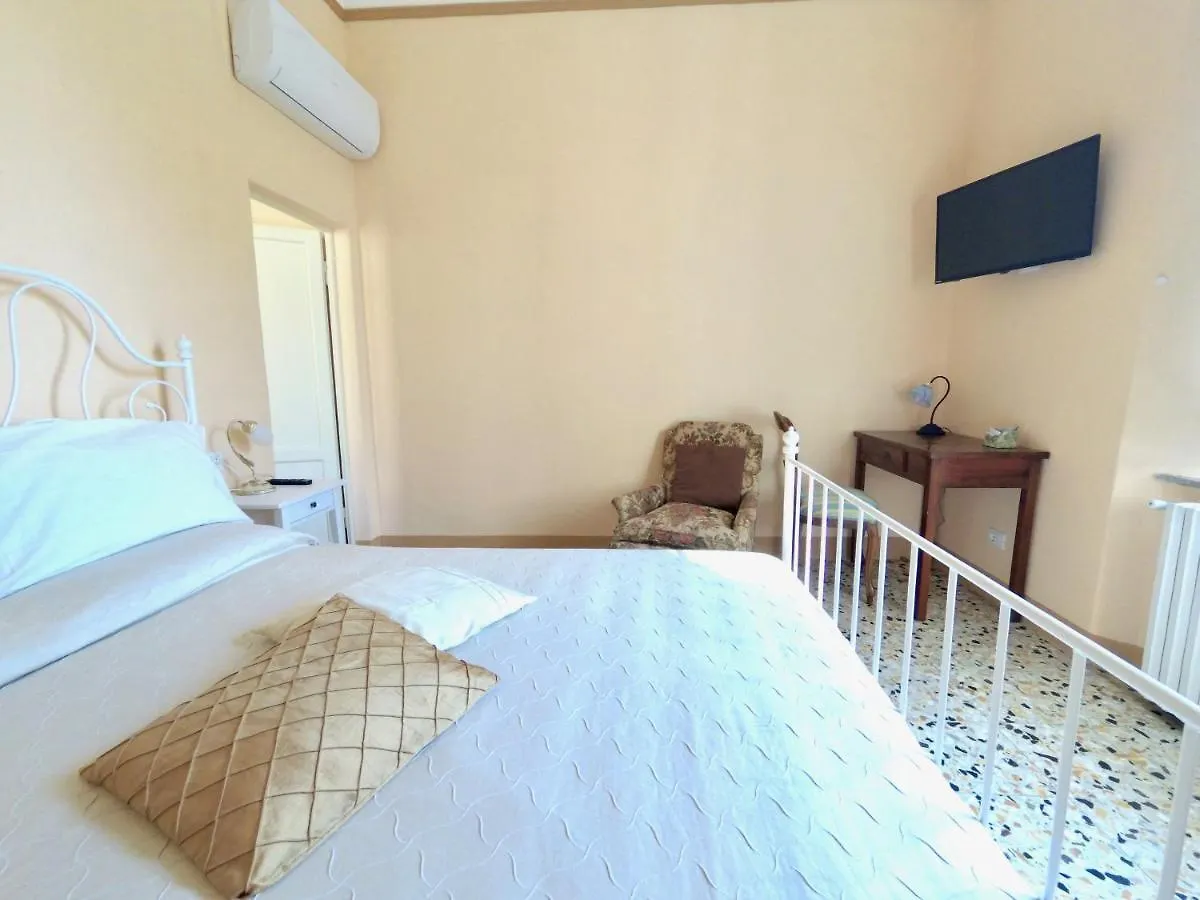 Affittacamere Hotel The Flower Pisa