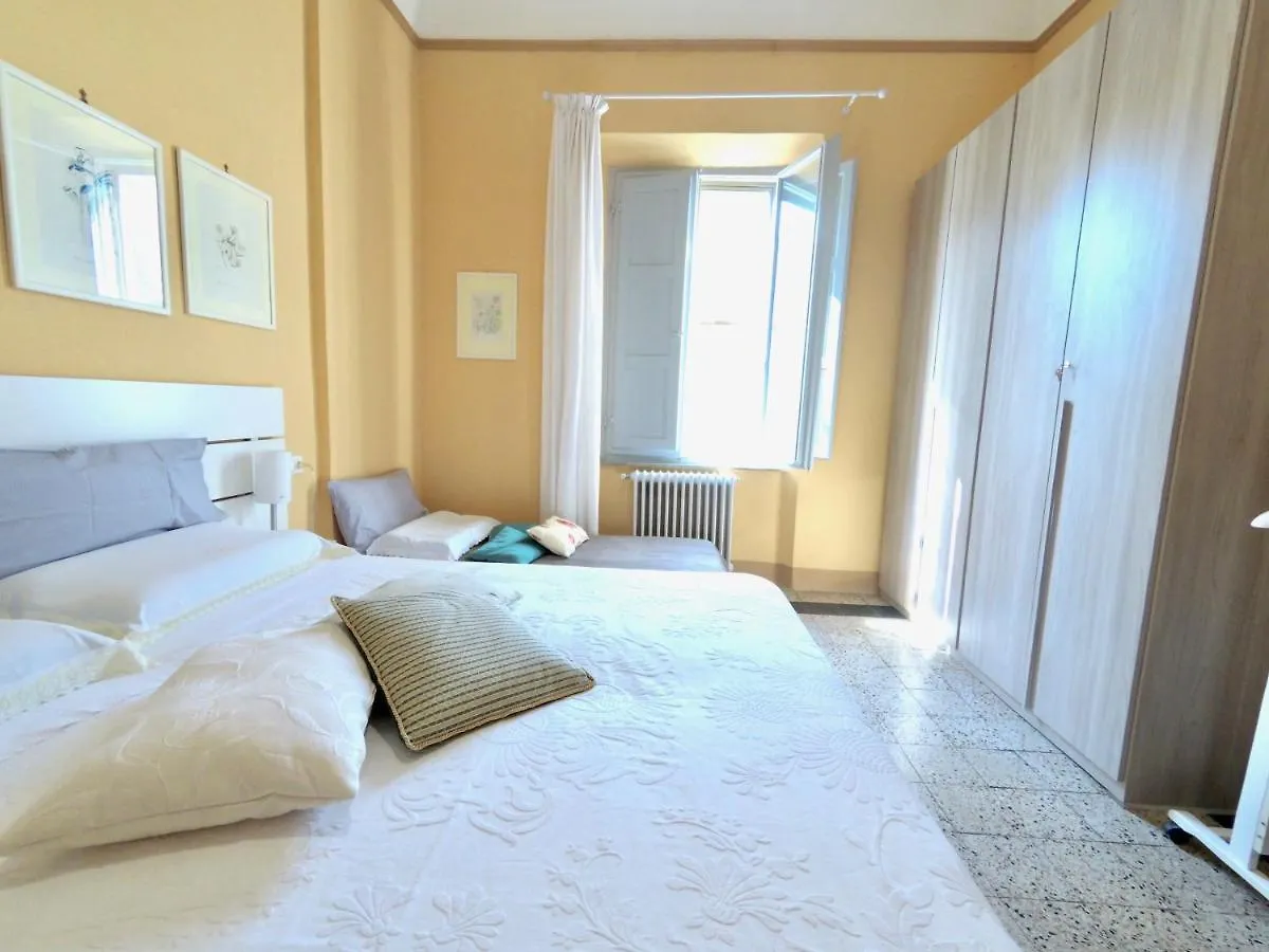 Hotel The Flower Pisa Italia