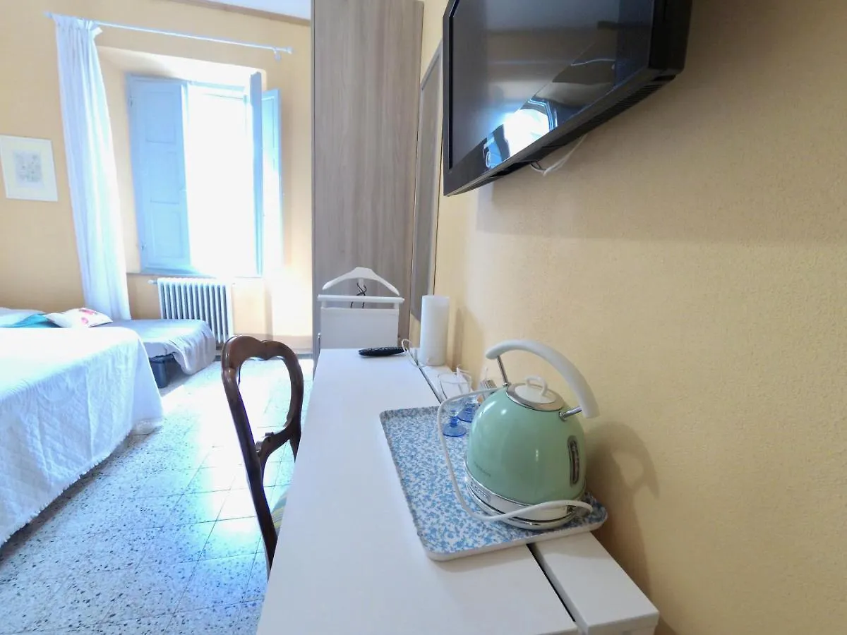 The Flower Hotel Pisa Guest house