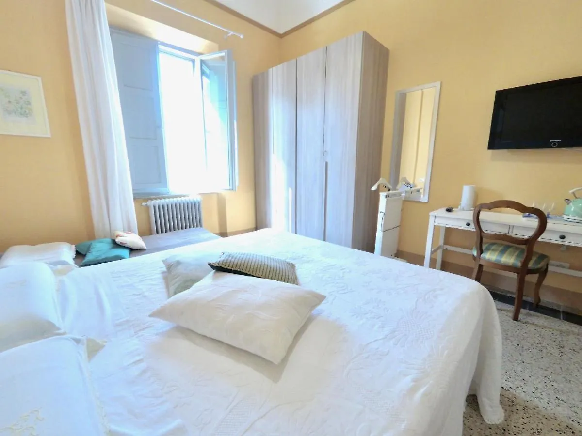 The Flower Hotel Pisa Italy