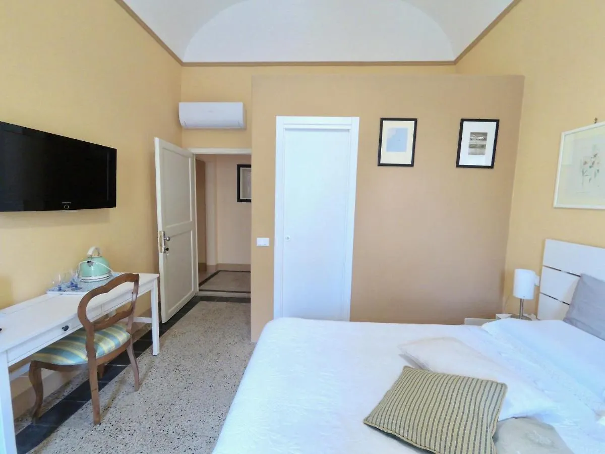 The Flower Hotel Pisa 0*,  Italy